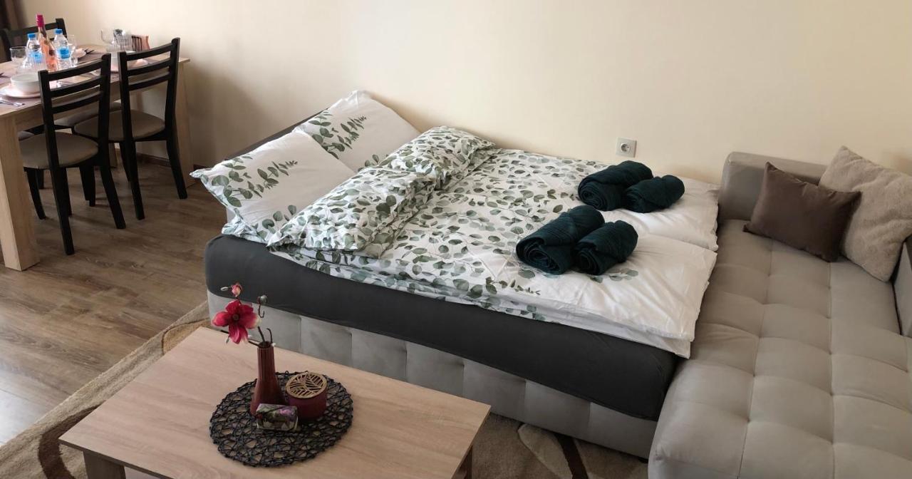 Luxury Apartment 2 Free Underground Parking Pazardzhik Ngoại thất bức ảnh