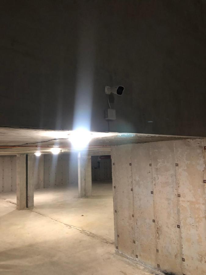 Luxury Apartment 2 Free Underground Parking Pazardzhik Ngoại thất bức ảnh